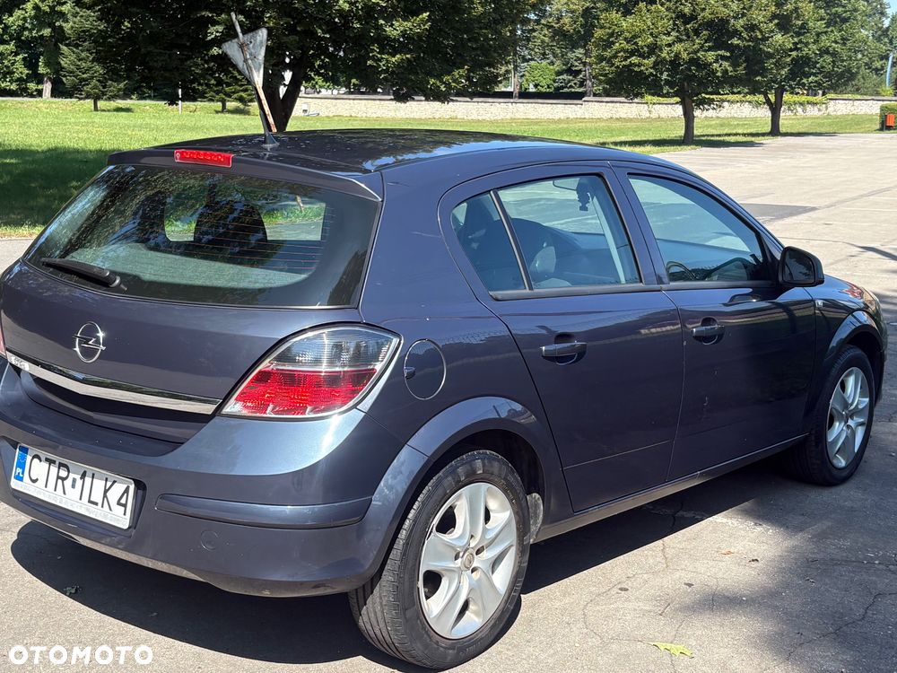 Opel Astra 1.4 - 5