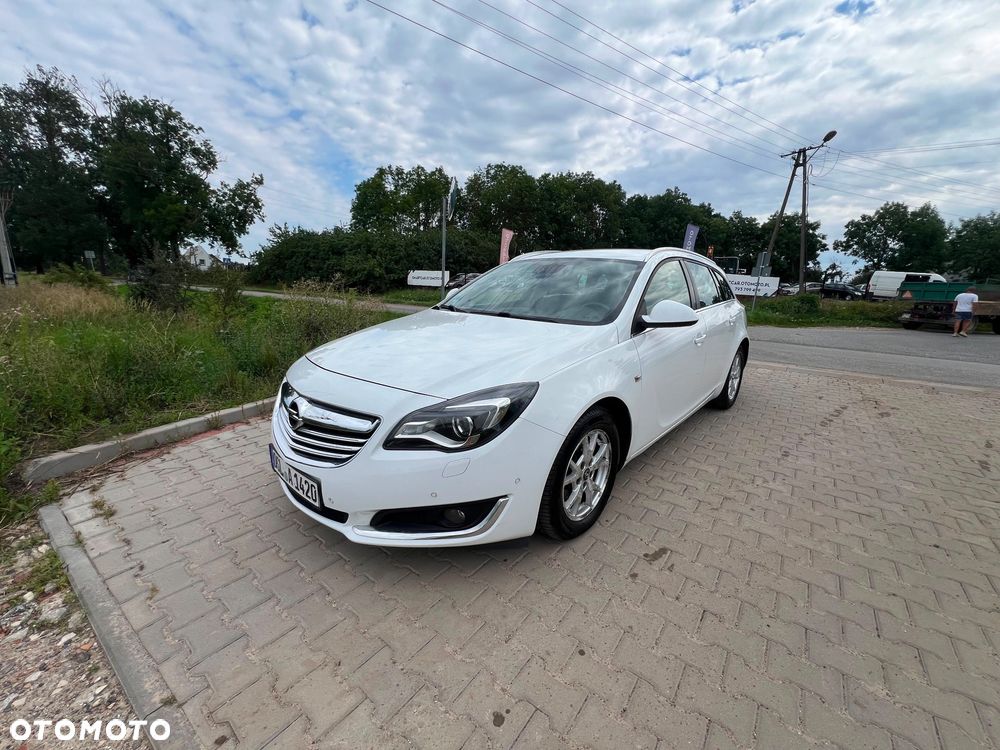 Opel Insignia - 1