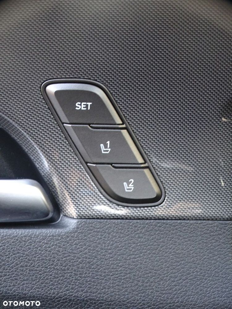 Hyundai Santa Fe - 18