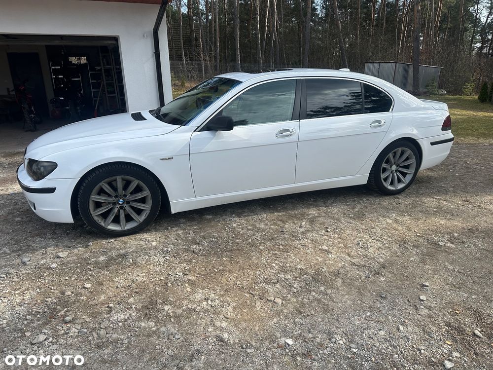 BMW Seria 7 750i L - 1