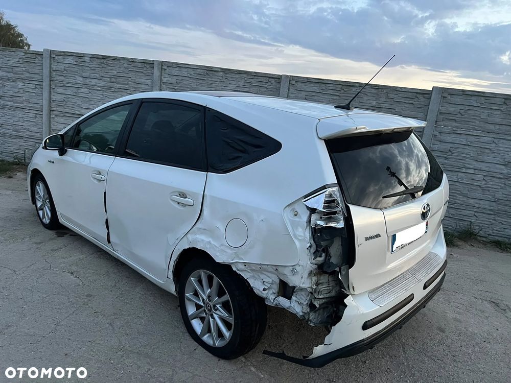Toyota Prius+ (Hybrid) - 6