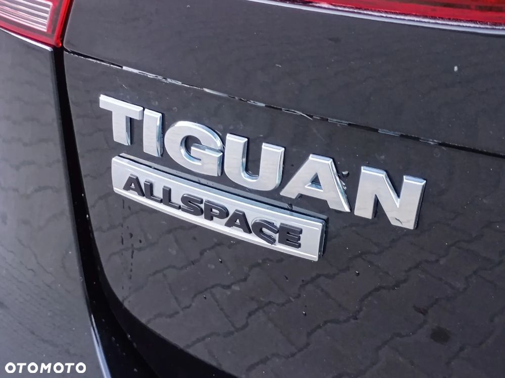 Volkswagen Tiguan Allspace - 18