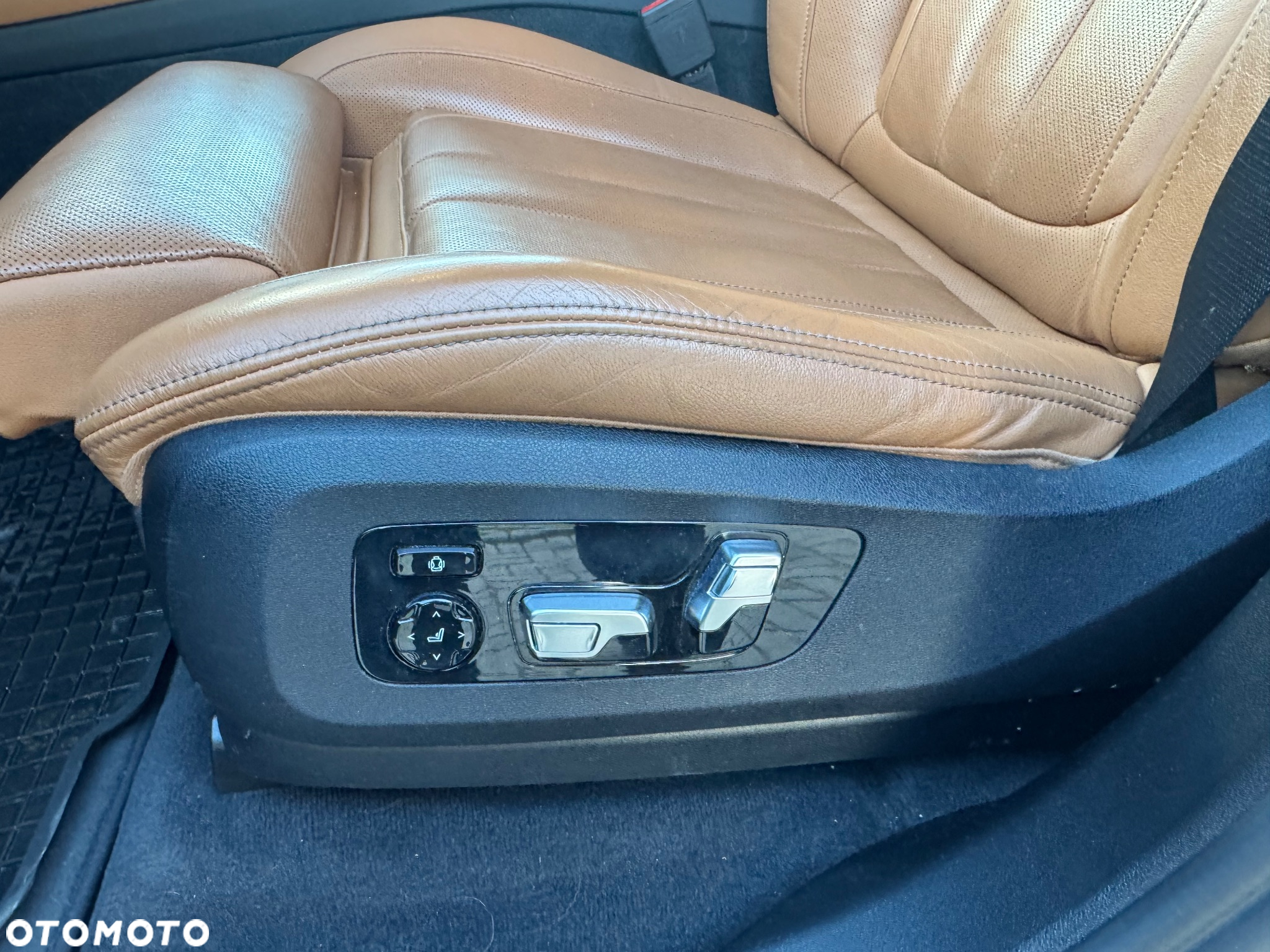 BMW X5 xDrive45e - 24
