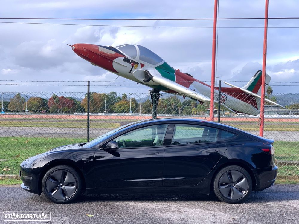 Tesla Model 3 Tração Traseira - 2