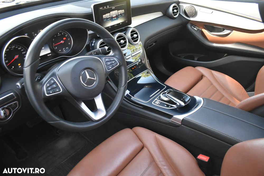 Mercedes-Benz GLC - 15