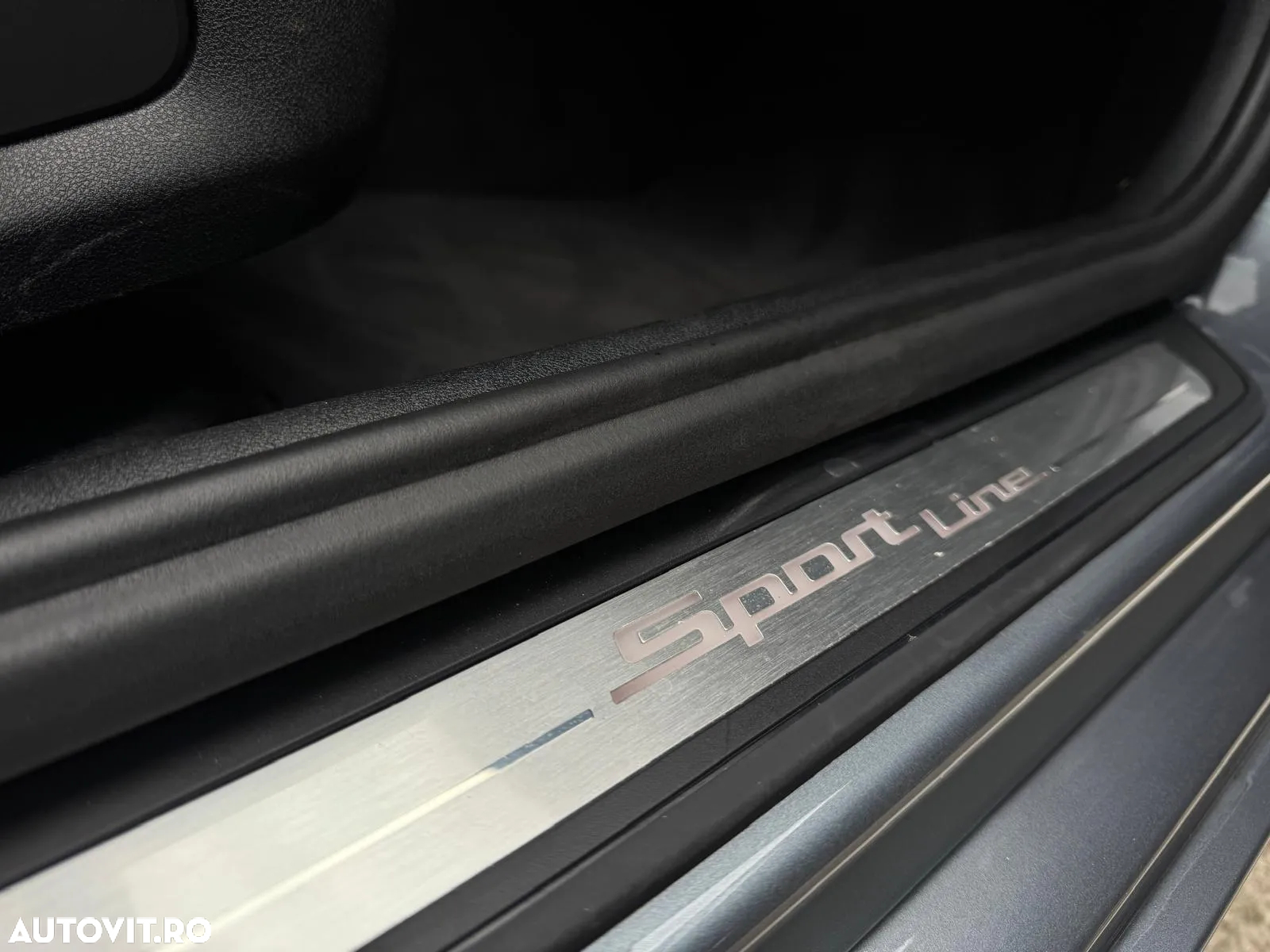 BMW Seria 5 518d AT - 26