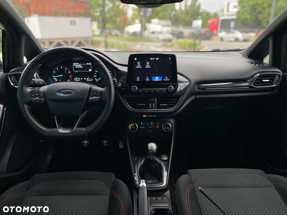 Ford Fiesta 1.1 S&S ST-LINE - 16