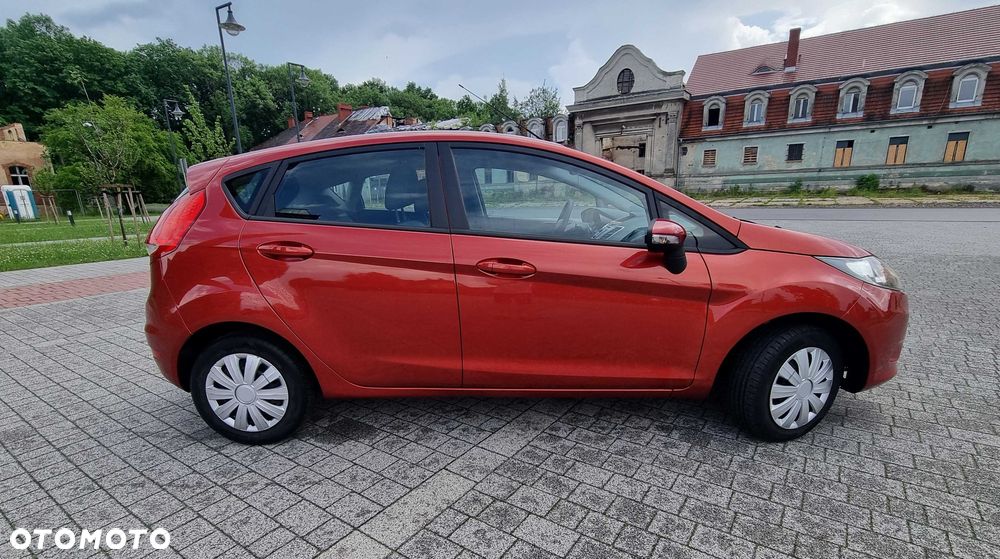 Ford Fiesta - 4