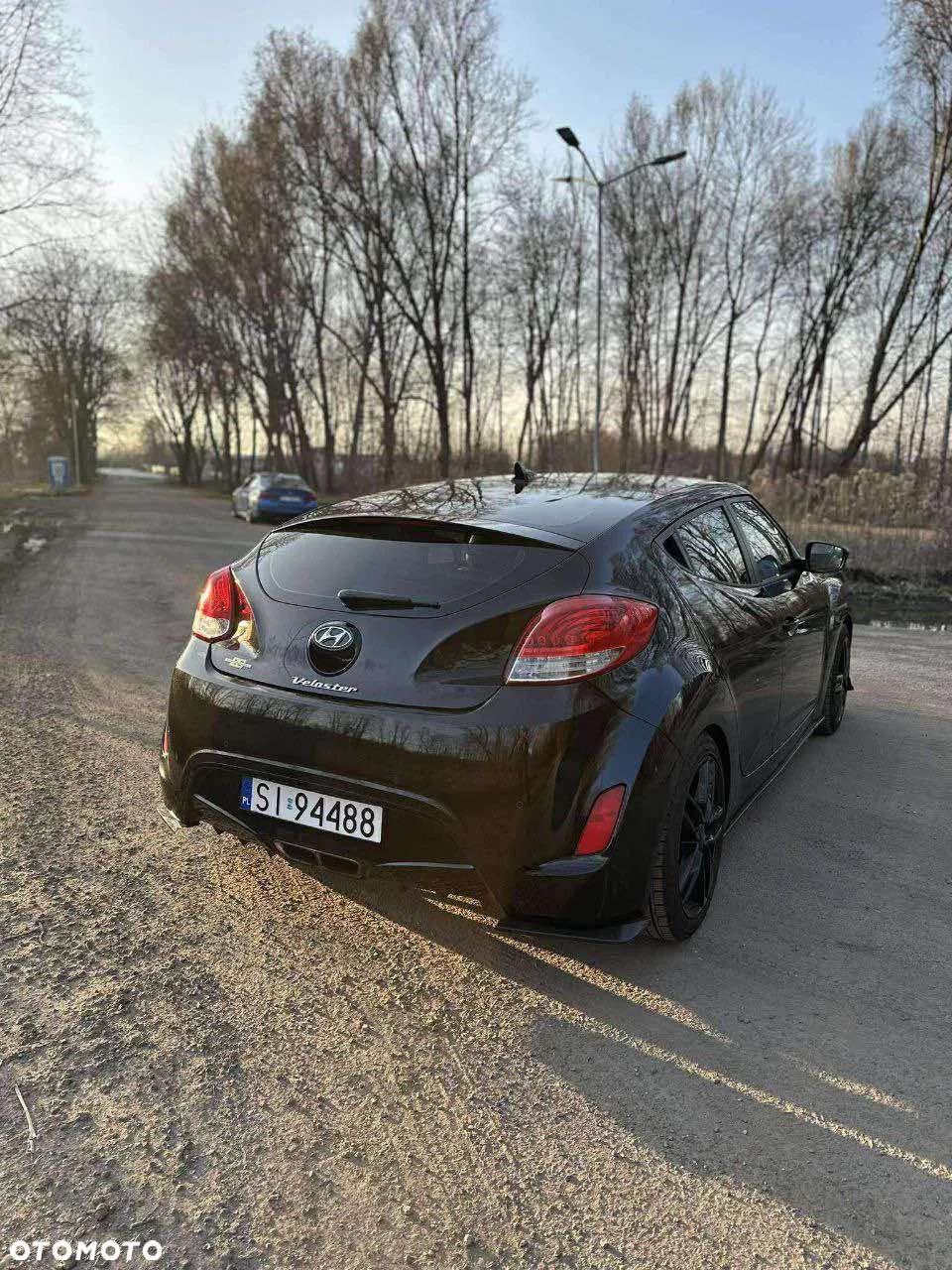 Hyundai Veloster - 7