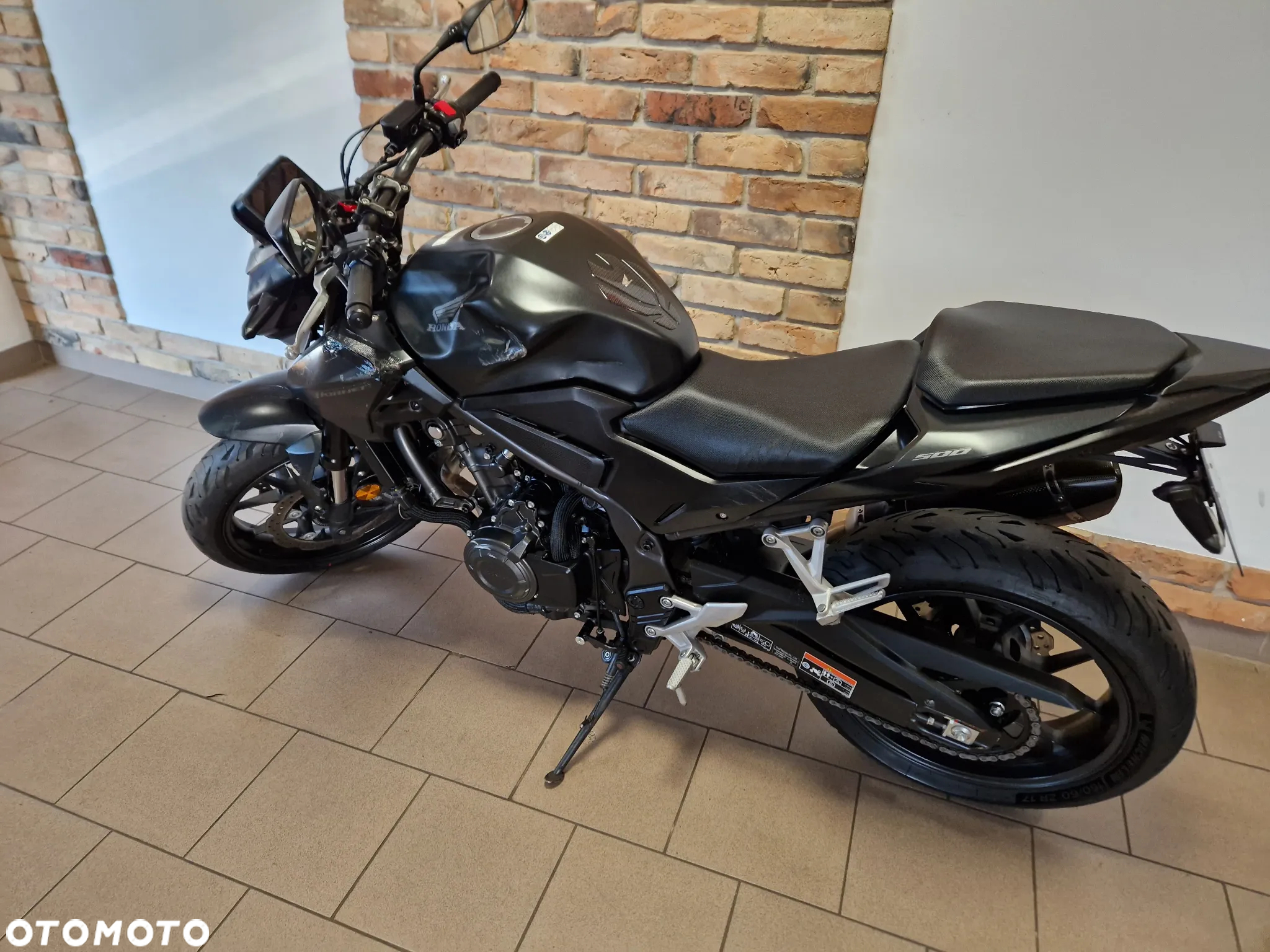 Honda Hornet - 12
