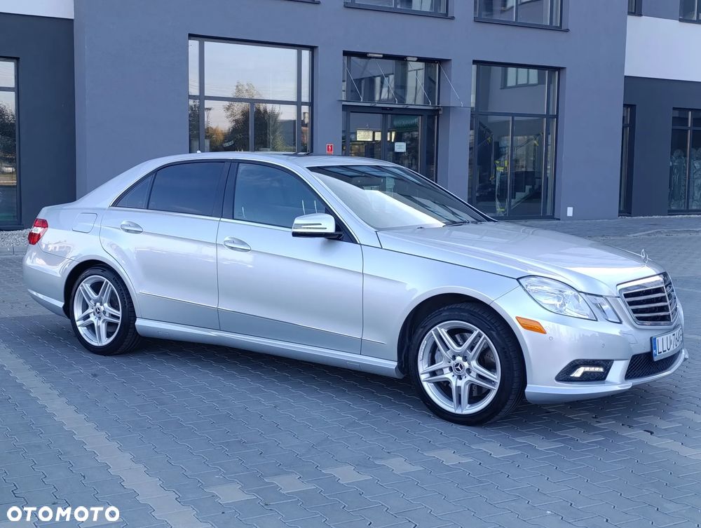 Mercedes-Benz E-Class 2011 photo 3