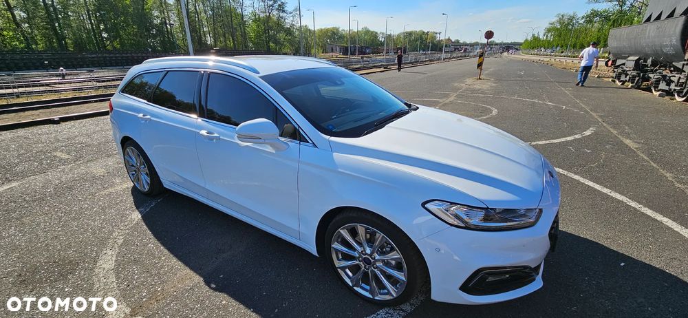 Ford Mondeo - 12