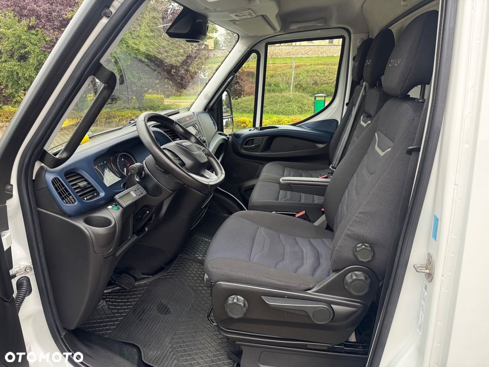 Iveco Daily‼️72C18‼️2021r 3.0 HI-MATIC Chłodnia/Mroźnia zakres -32C THERMO KING V-500 MAX Źródło Zasilania 400V Grube Ściany/Podłoga Przegroda komorowa‼️ Full LED na bliźniaku Salon Polska DMC7200kg - 24