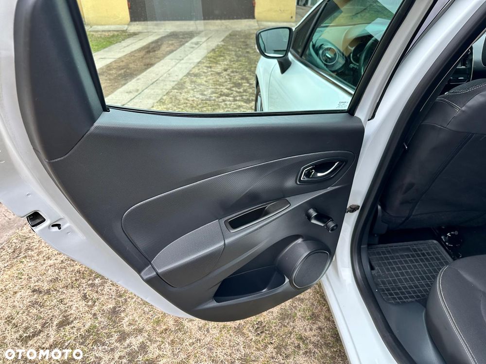 Renault Clio 1.2 16V 75 Dynamique - 17