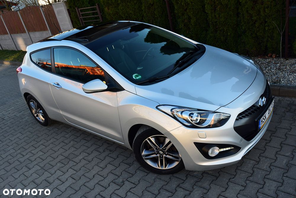 Hyundai i30 1.6 CRDi Premium - 17