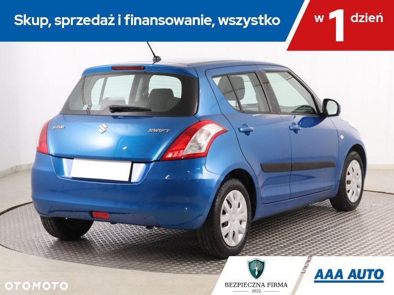 Suzuki Swift - 6