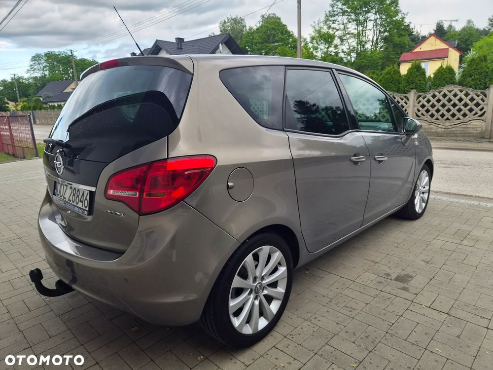 Opel Meriva - 12