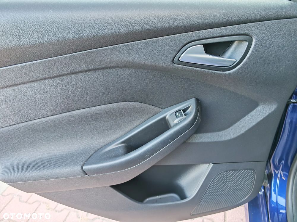 Ford Focus 1.0 EcoBoost ST-Line ASS - 32
