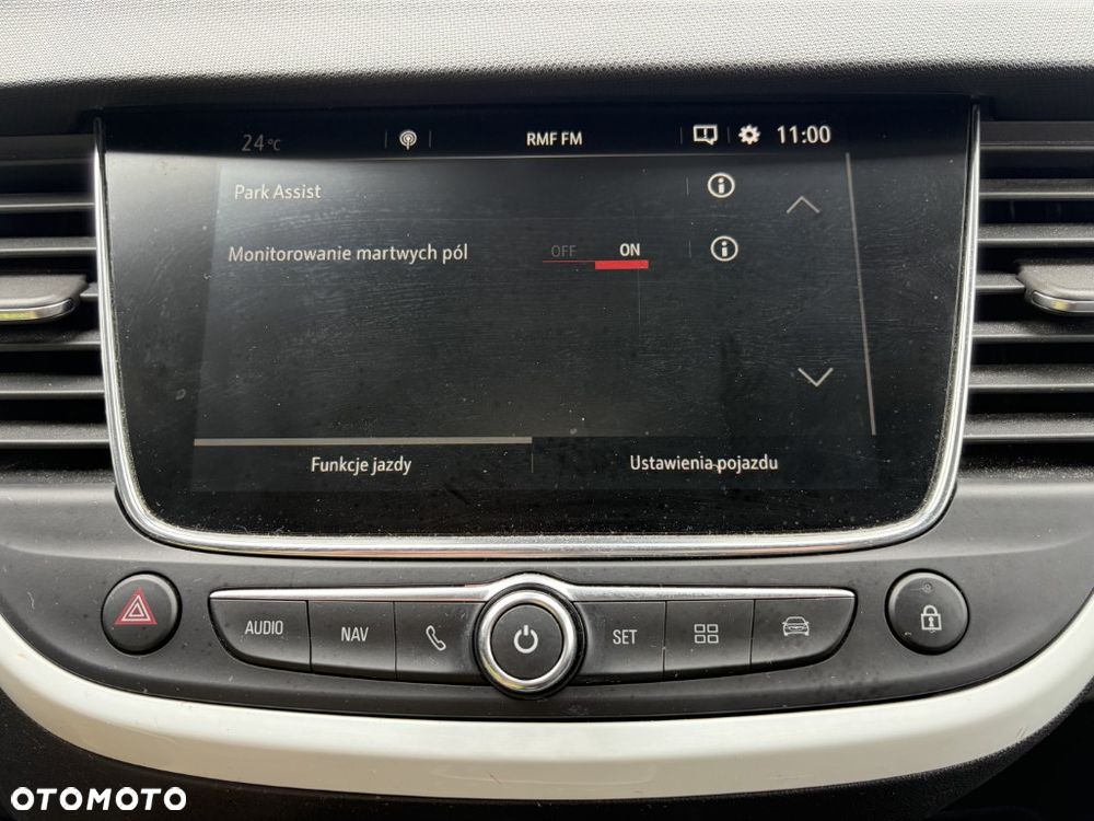 Opel Crossland X - 26