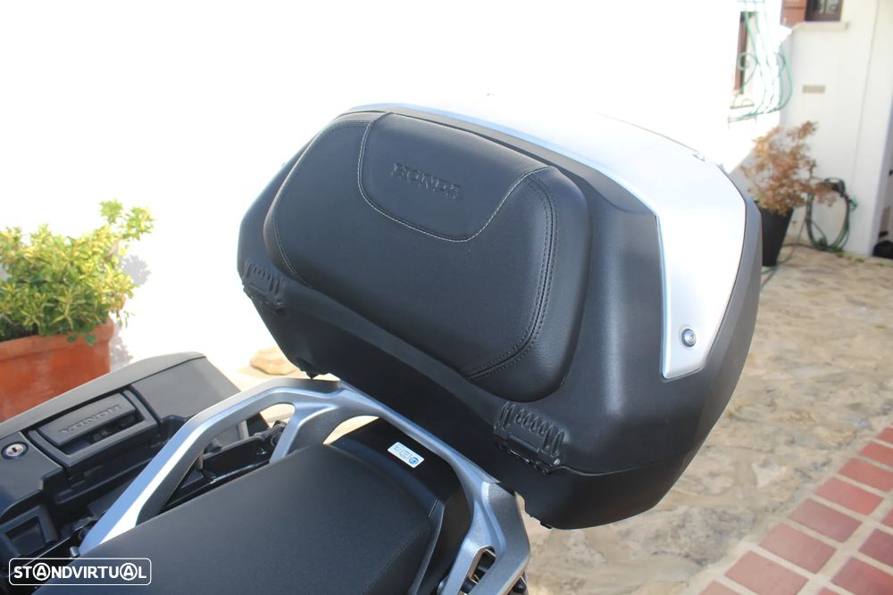 Honda Transalp RD16 (2023) - 7
