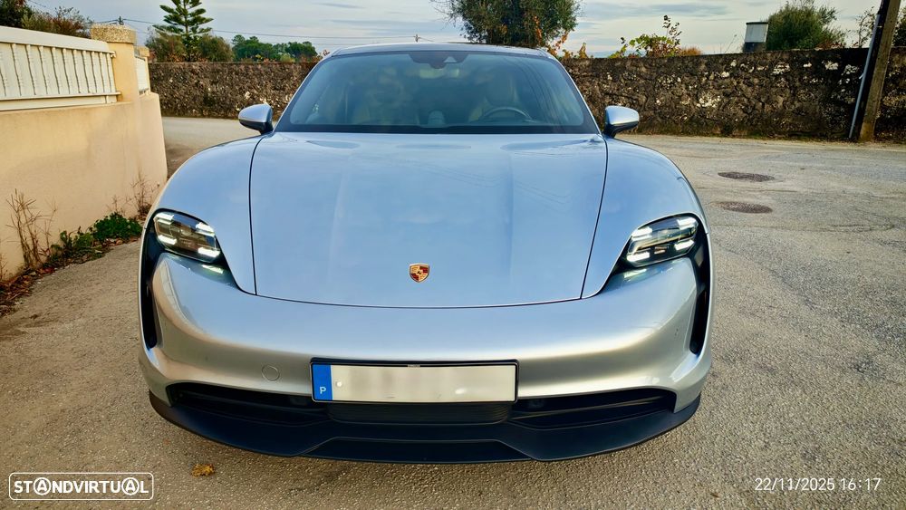 Porsche Taycan Standard - 19