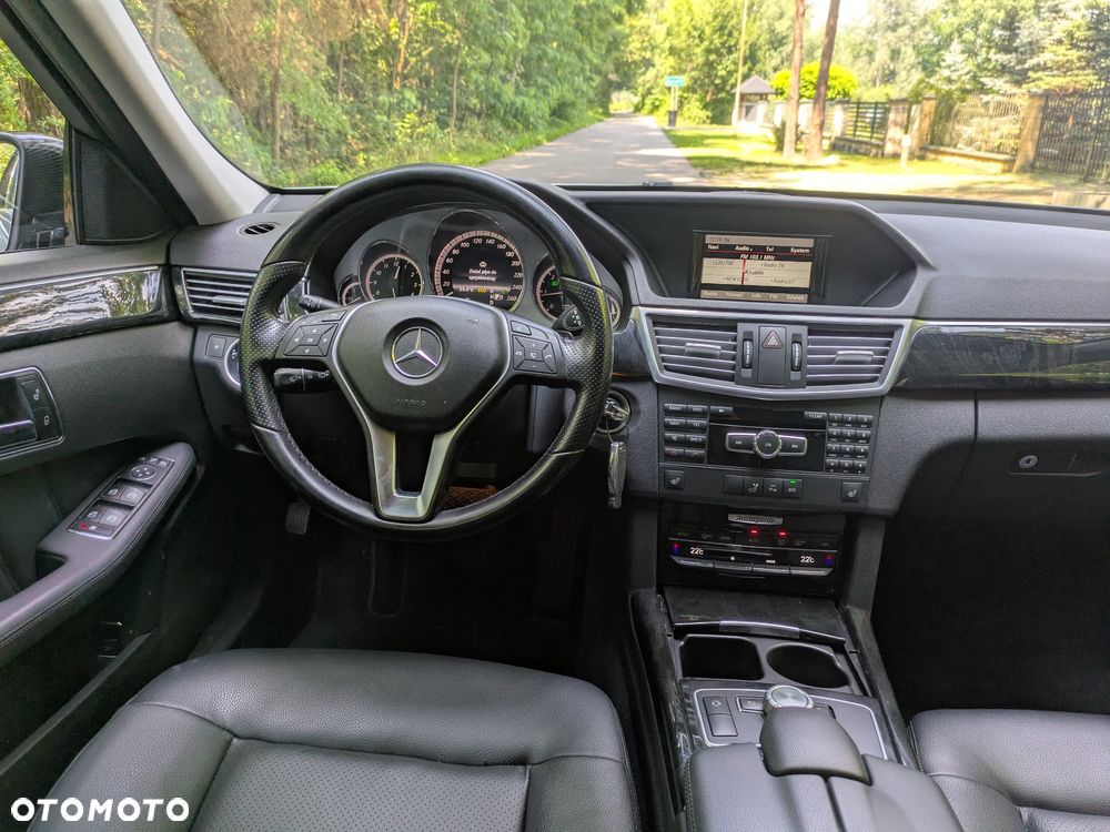 Mercedes-Benz Klasa E 250 CDI 4Matic 7G-TRONIC Avantgarde - 15