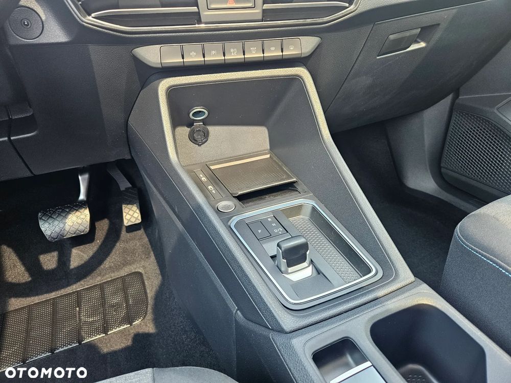Ford Tourneo Connect Grand ver-grand-2-0-ecoblue-active - 18