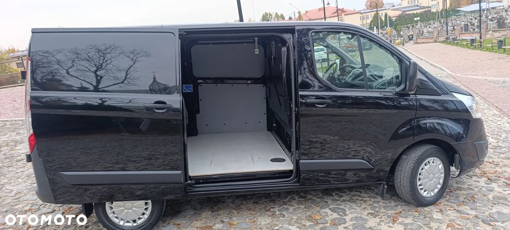 Ford Transit Custom - 14