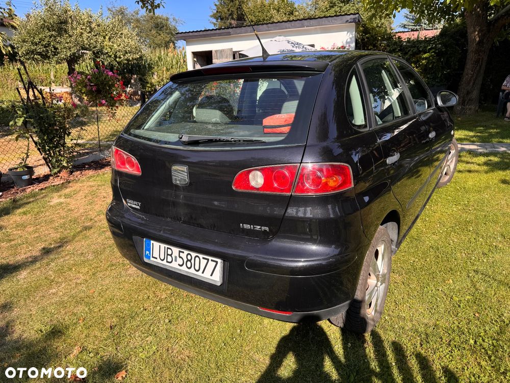Seat Ibiza 1.4 16V Reference - 4