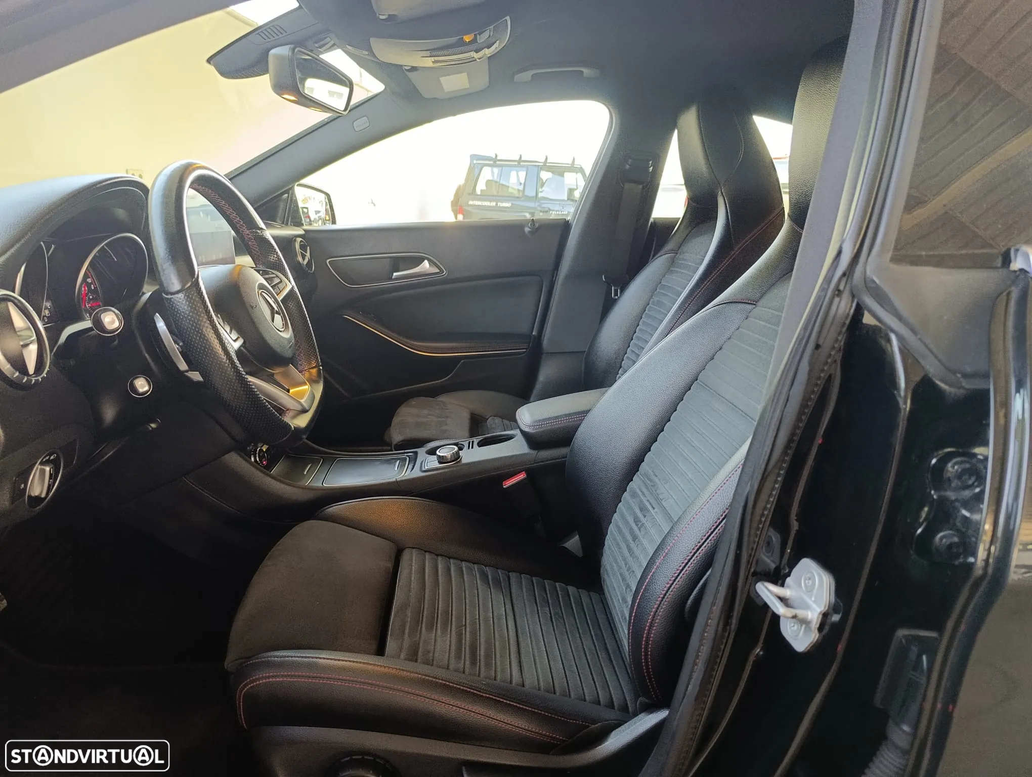 Mercedes-Benz CLA 220 d 7G-DCT AMG Line - 9