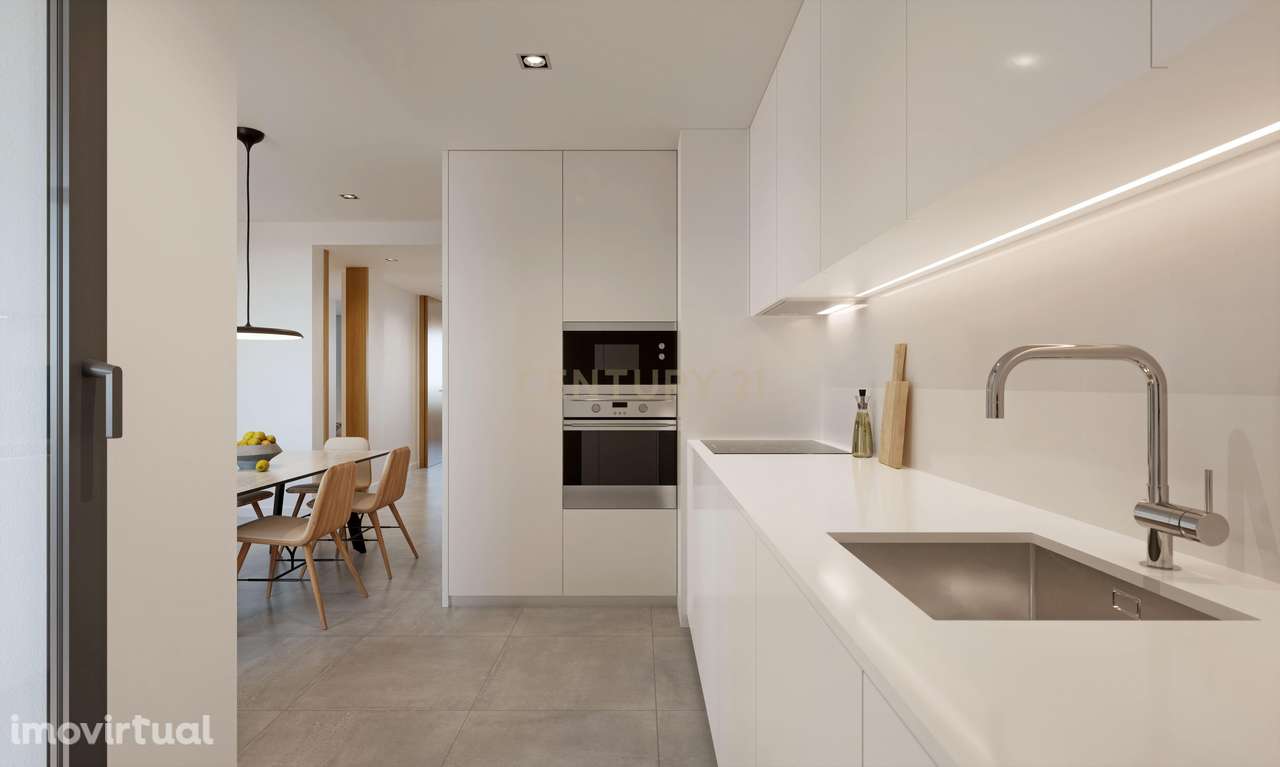 Condomínio de Luxo a 300metros da Praia de Porto Mós em Lagos - Grande imagem: 2/11