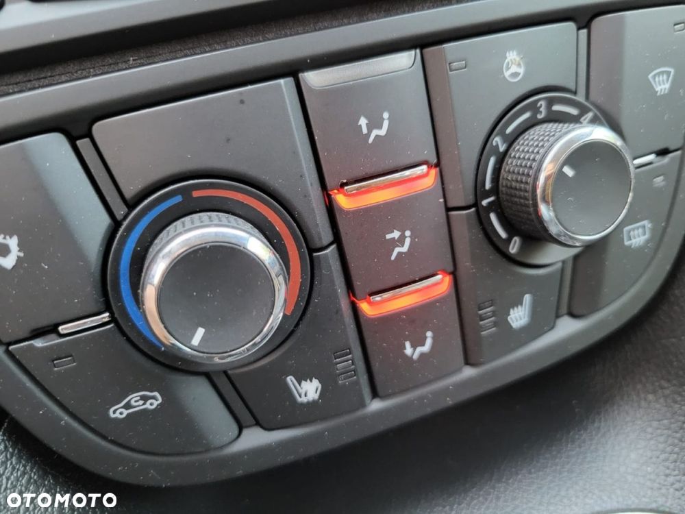 Opel Meriva - 14