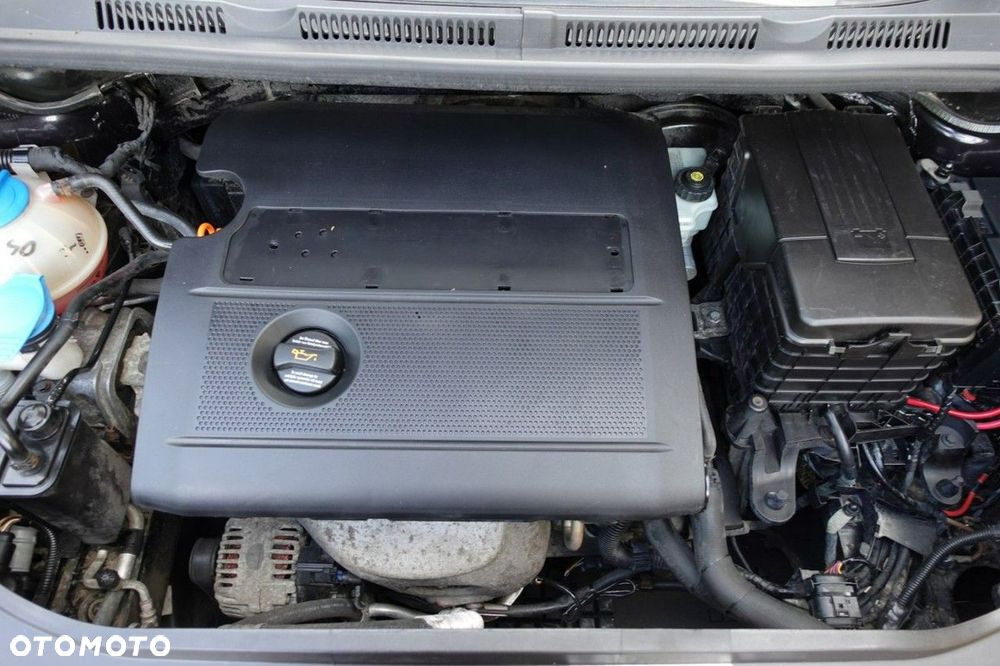 Volkswagen Golf Plus - 10