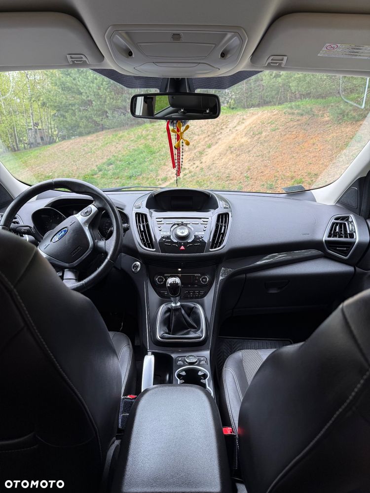 Ford Kuga 2.0 TDCi 4WD Titanium - 14