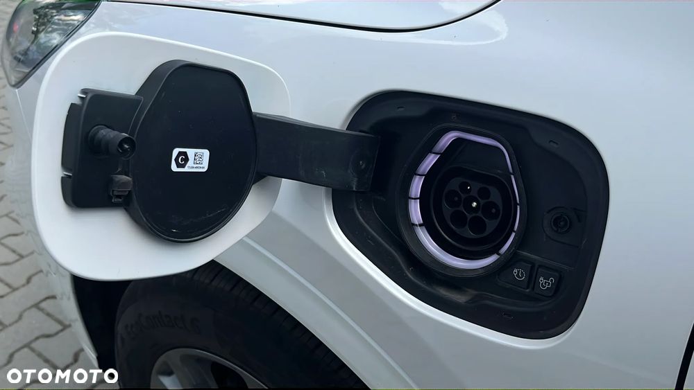 Ford Kuga ver-2-5p-phev-fwd-st--line - 33