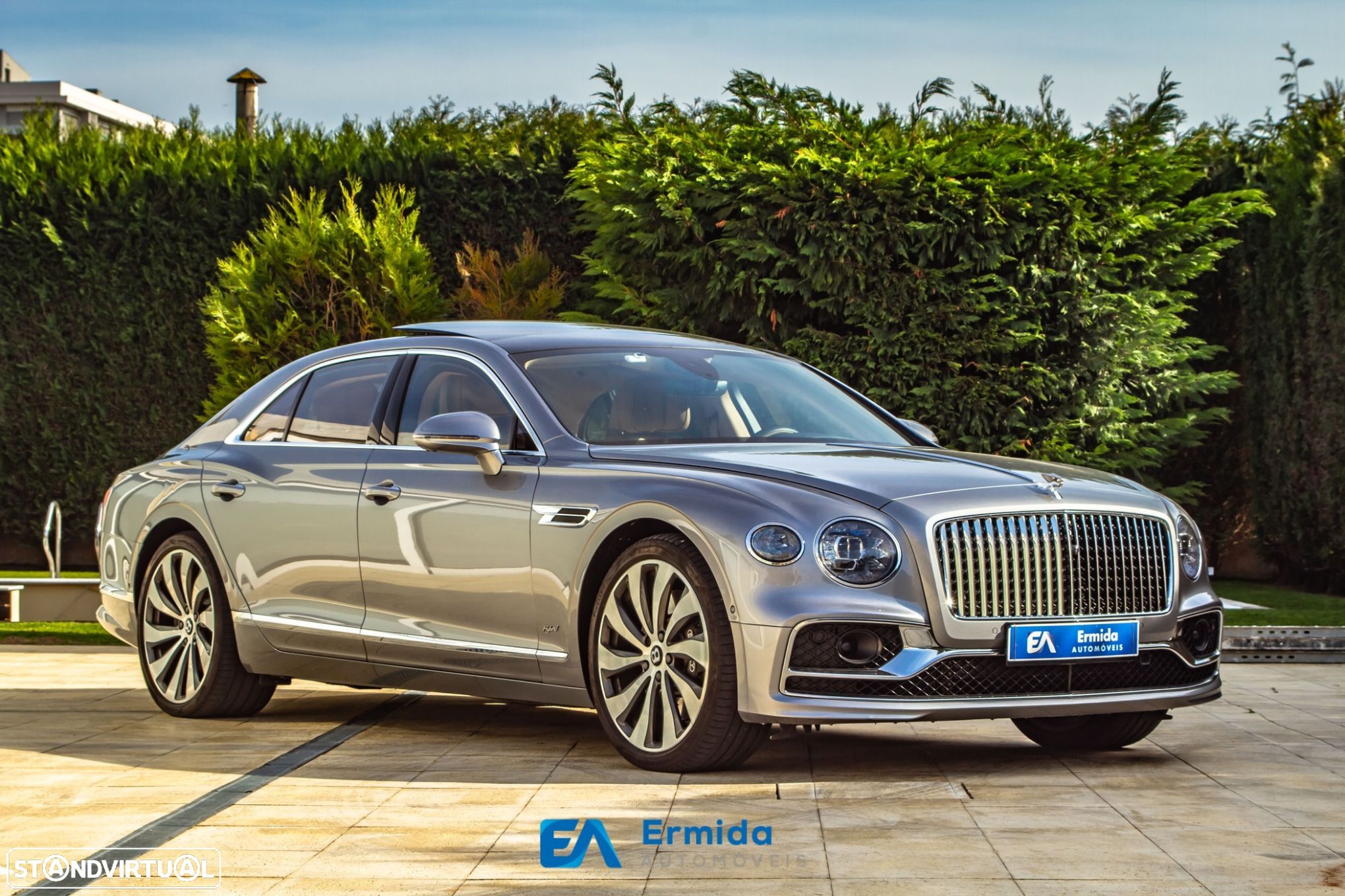 Bentley Flying Spur - 1