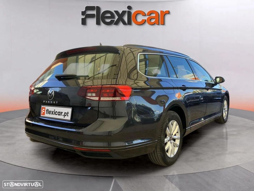 VW Passat Variant 2.0 TDi Business DSG - 7