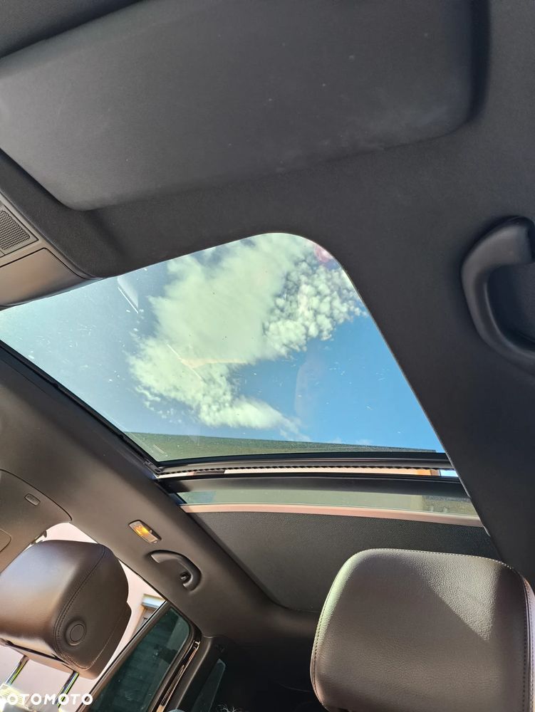 Volkswagen Tiguan 2.0 TDI R-Style - 8