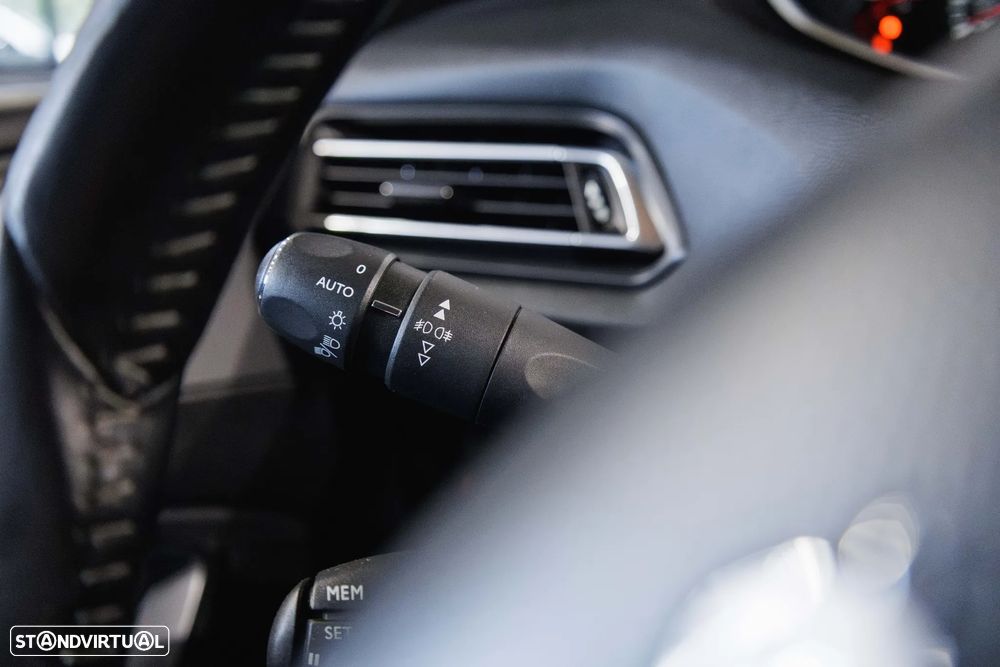 Peugeot 308 SW 1.6 BlueHDi Allure J17 - 30