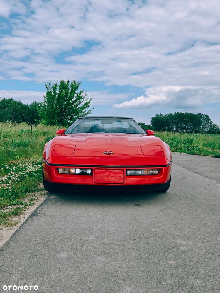 Chevrolet Corvette - 9