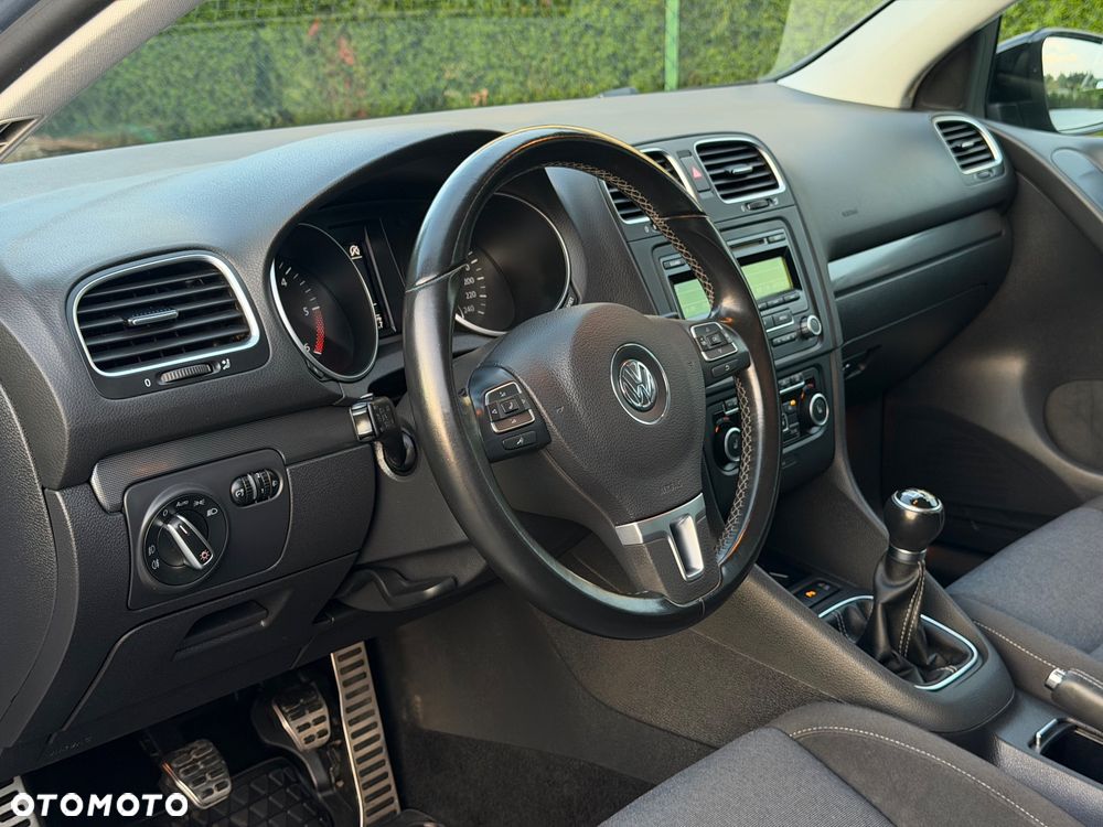 Volkswagen Golf 2.0 TDI DPF Team - 18