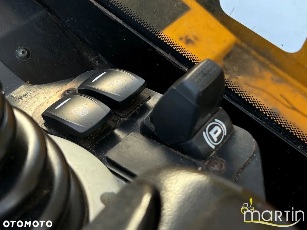 JCB 525-60 - 16