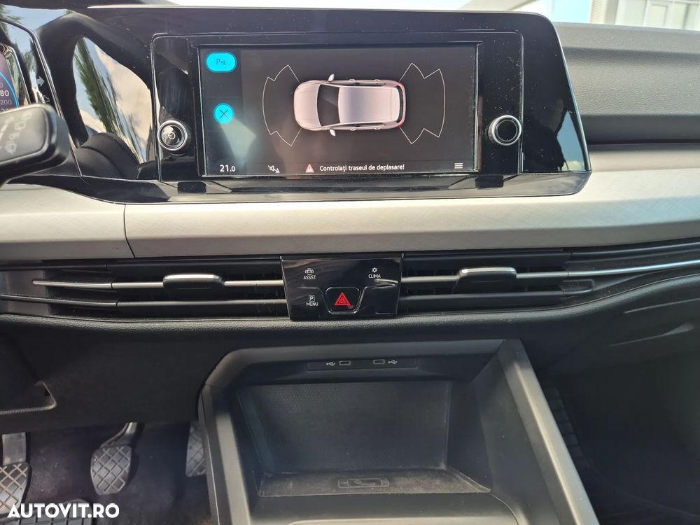 Volkswagen Golf 1.0 TSI Life - 16