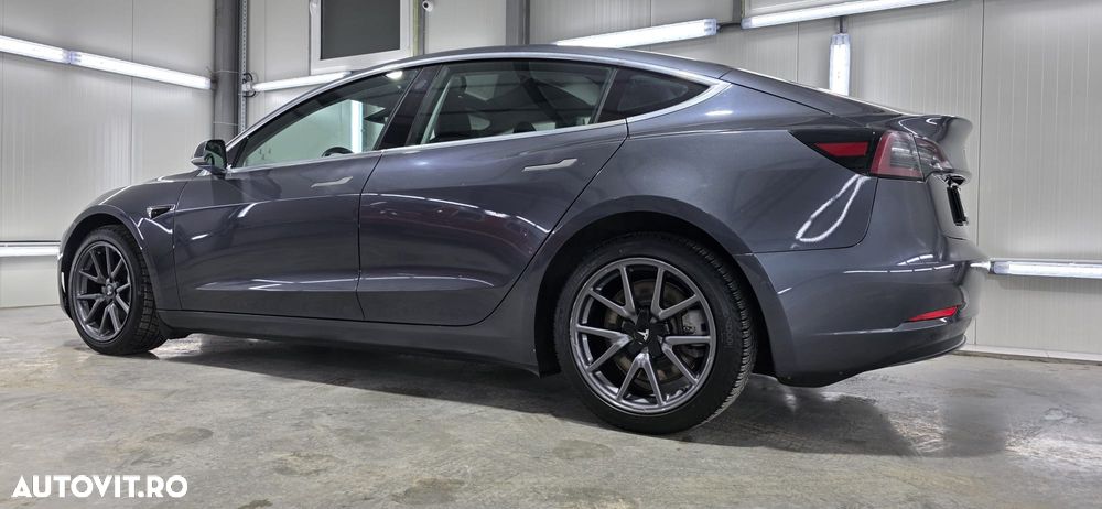 Tesla Model 3 Allradantrieb Dual Motor Performance - 10