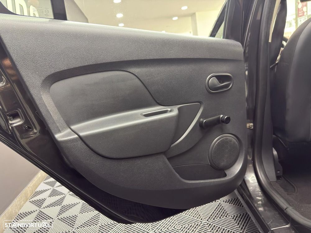 Dacia Logan MCV 1.5 dCi SL 10 Anos - 27