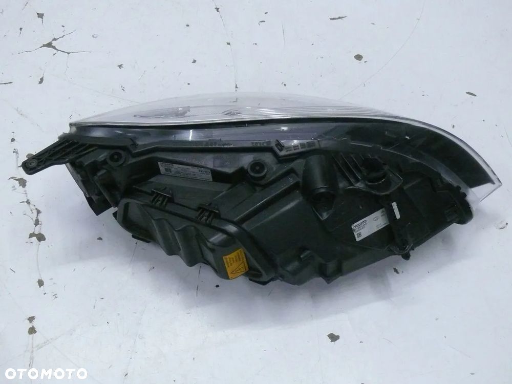 LAMPA PRZEDNIA PRAWA I LEWA VOLVO V40 XC40 II CROSS COUNTRY 2013 2019 XENON UK - 6