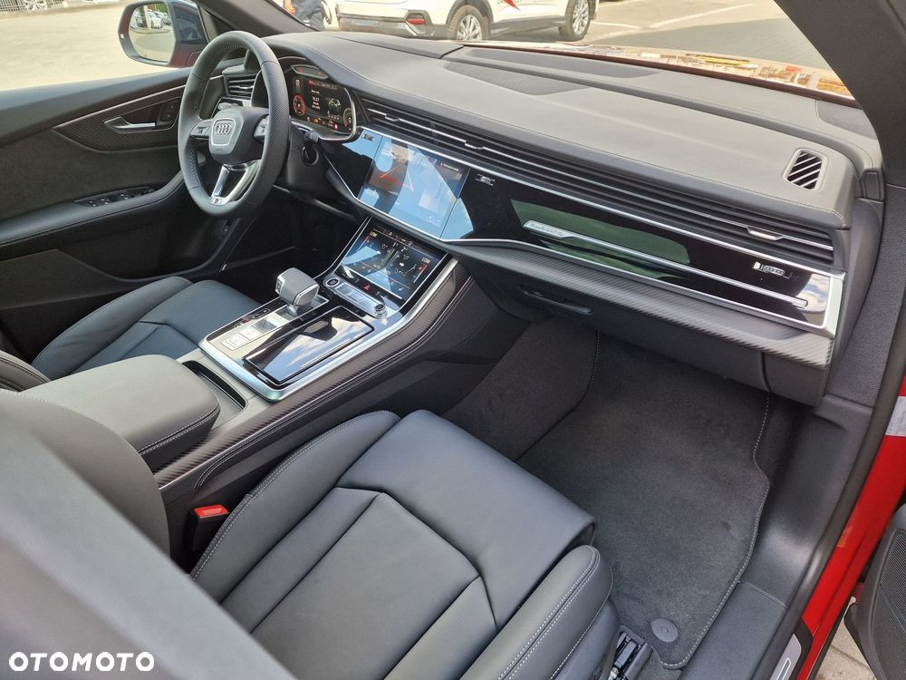 Audi Q8 - 17