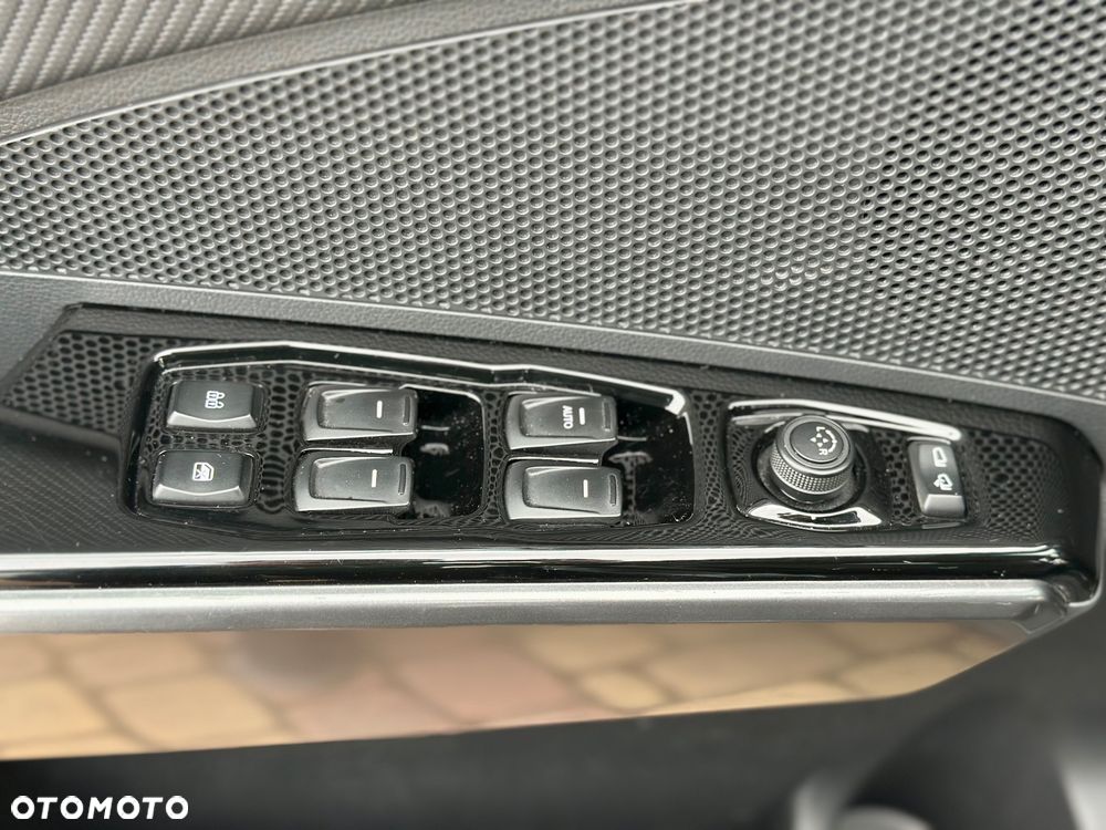 SsangYong/KGM Tivoli Grand 1.5 T-GDI Adventure - 22