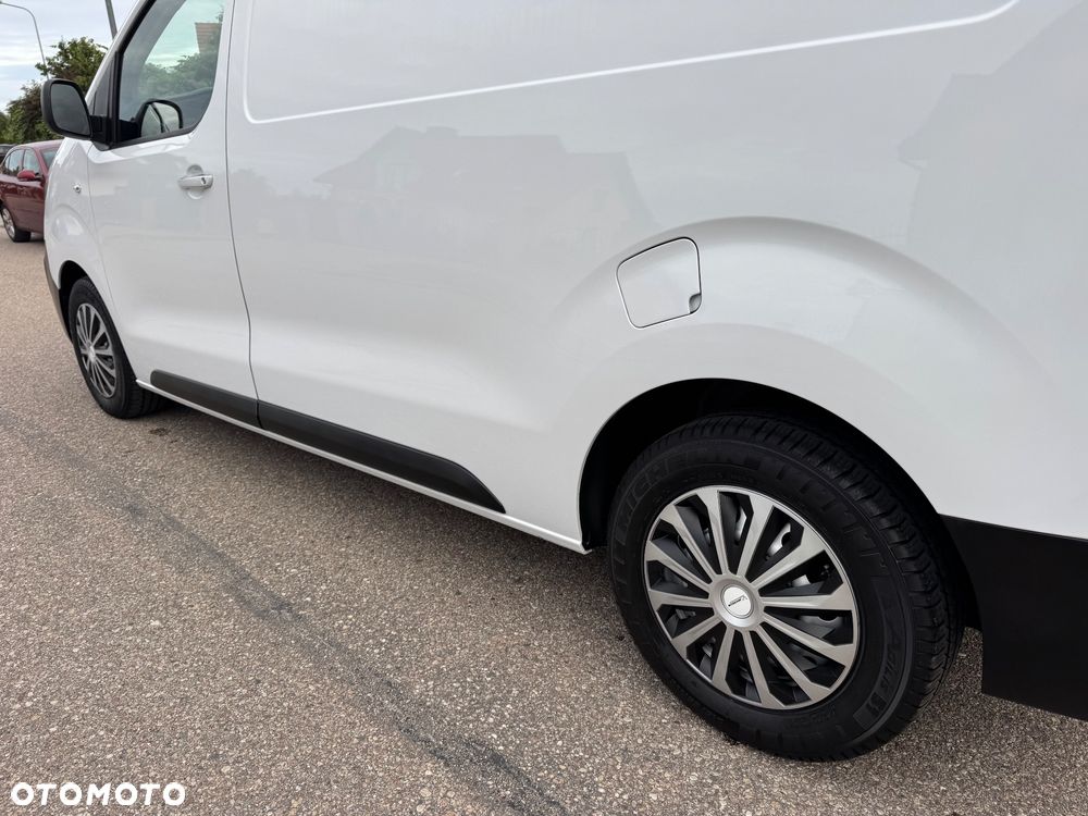 Opel Vivaro - 18