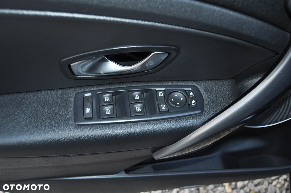 Renault Megane Grandtour TCe 180 GT - 16